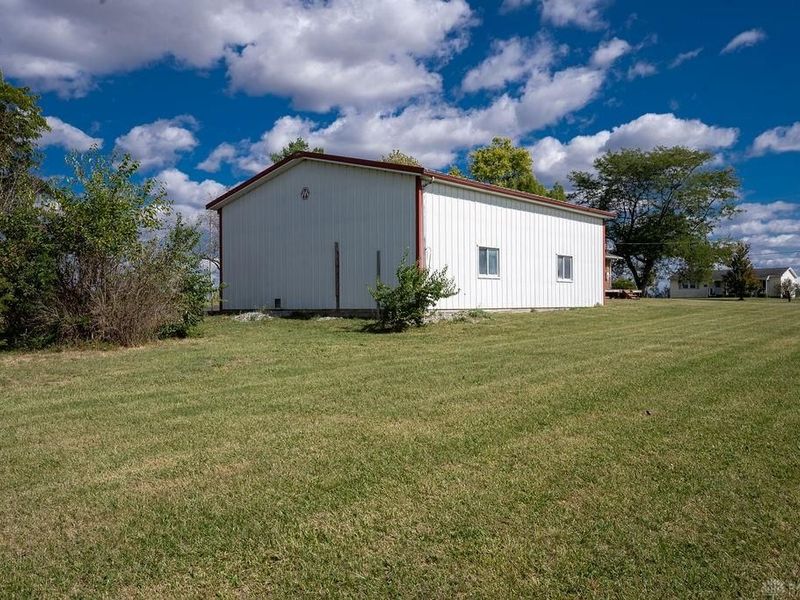 7210 N Bollinger Road, Conover, OH 45317 Photo 6