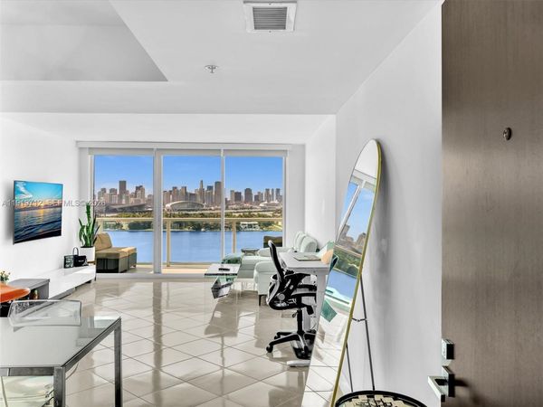 650 West Ave, Unit 1605, Miami Beach, FL 33139