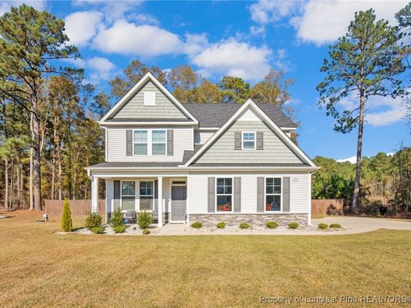 6939 Running Fox Road, Hope Mills, NC 28348