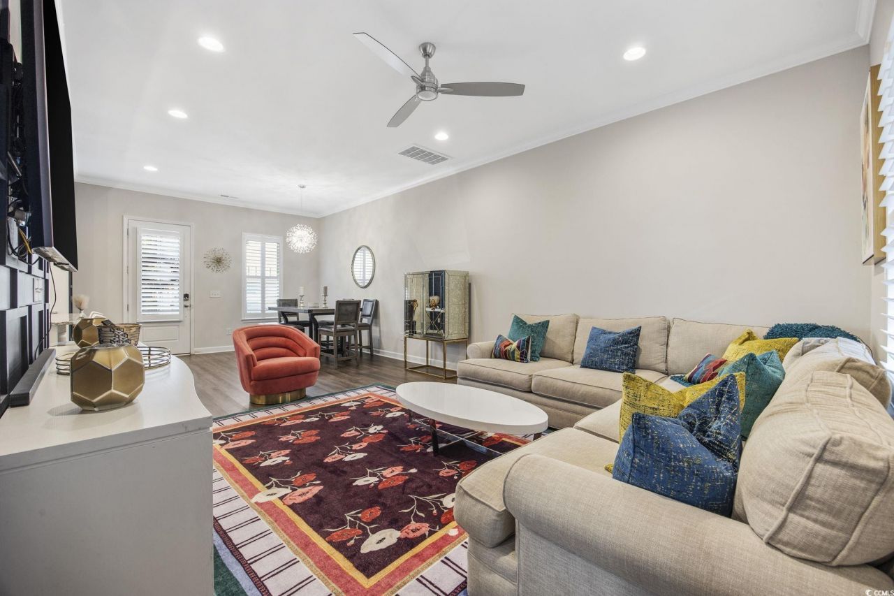 855 Hall Lane Photo 12