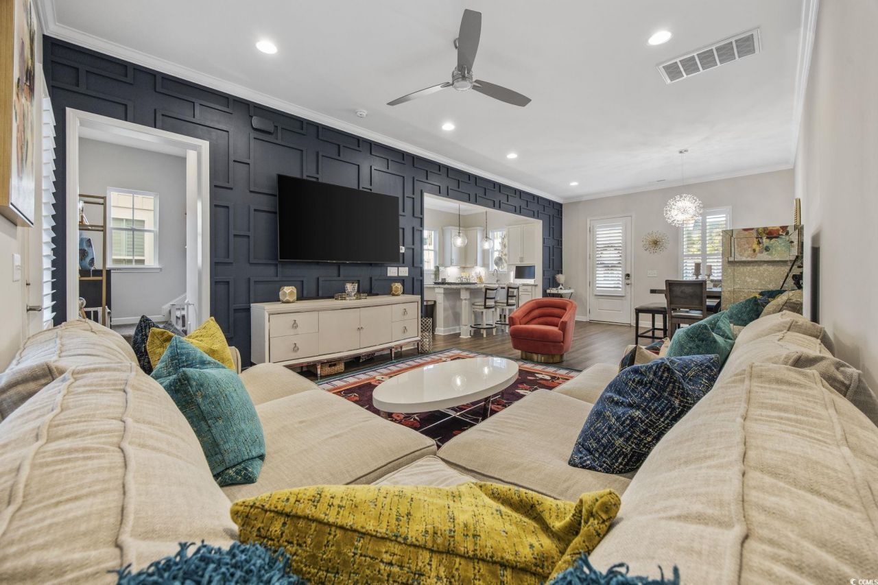 855 Hall Lane Photo 13