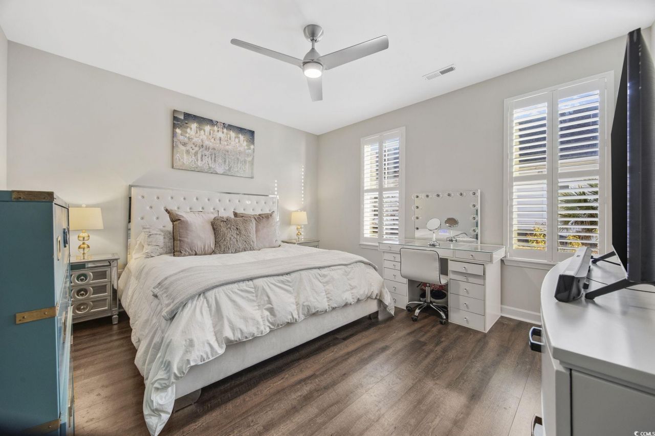 855 Hall Lane Photo 15