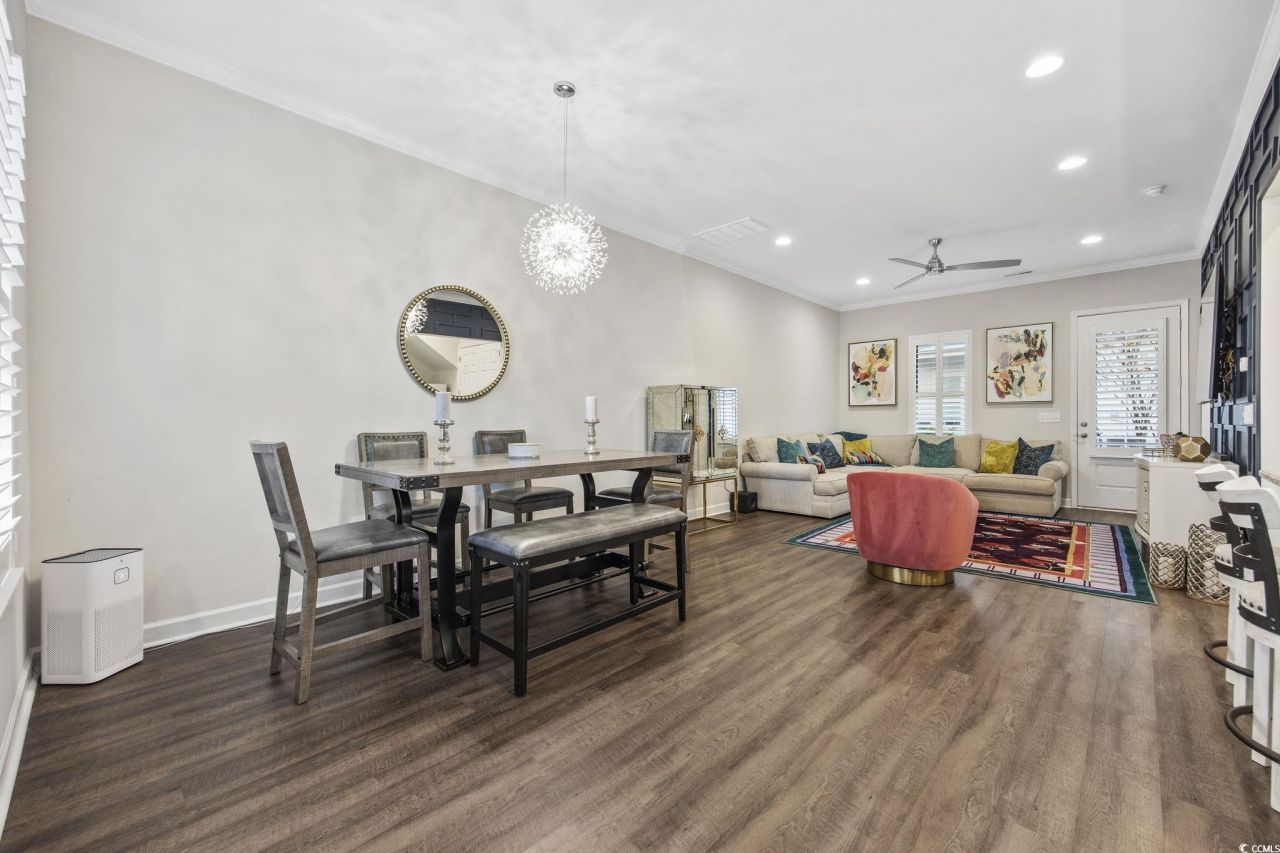 855 Hall Lane Photo 8