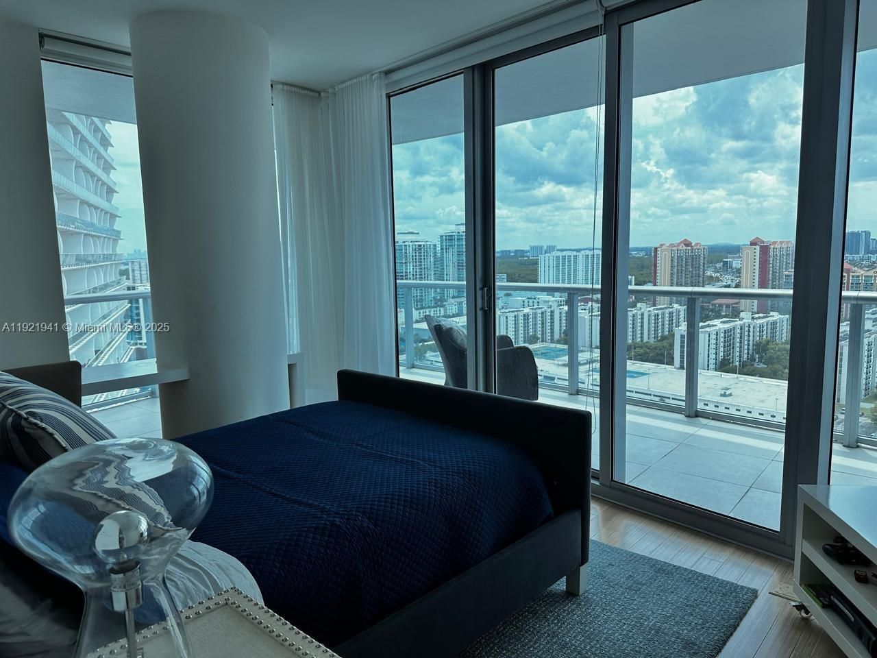 17001 Collins Ave, Unit 2601, Sunny Isles Beach, FL 33160 Photo