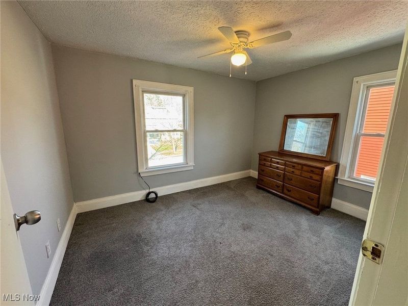 102 E Brookside Avenue, Akron, OH 44301 Photo 11