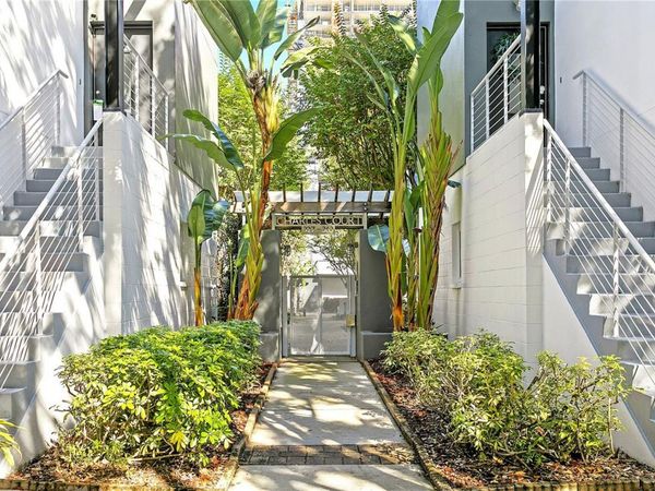 335 4TH AVENUE S, ST PETERSBURG, FL 33701