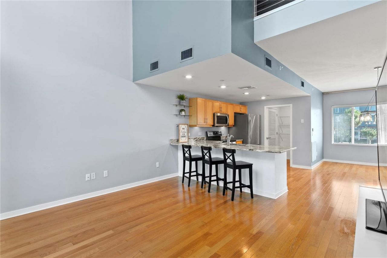 335 4th Avenue S, Saint Petersburg, FL 33701 Photo