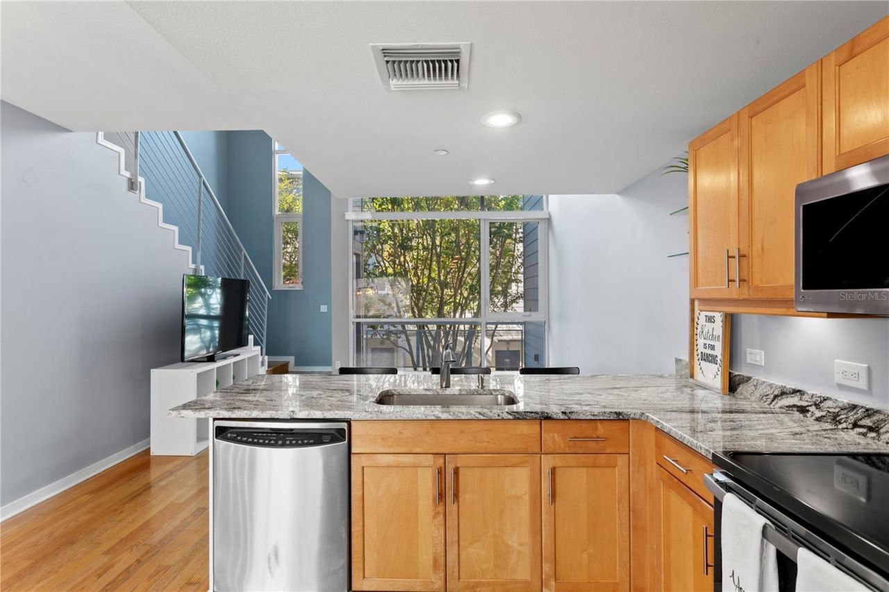 335 4th Avenue S, Saint Petersburg, FL 33701 Photo