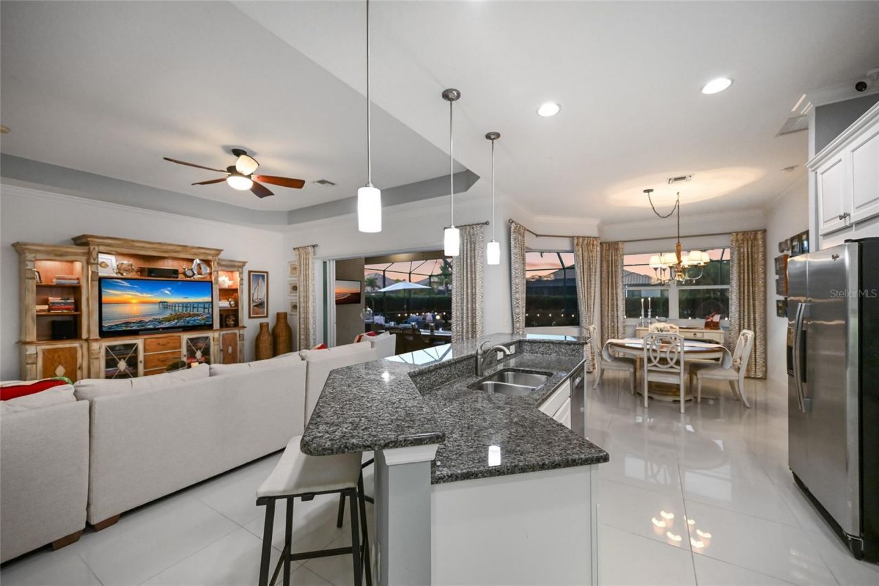 4721 Mainsail Drive, Bradenton, FL 34208 Photo