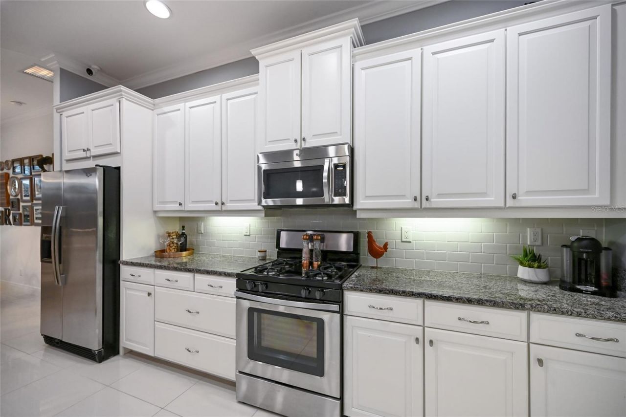 4721 Mainsail Drive, Bradenton, FL 34208 Photo