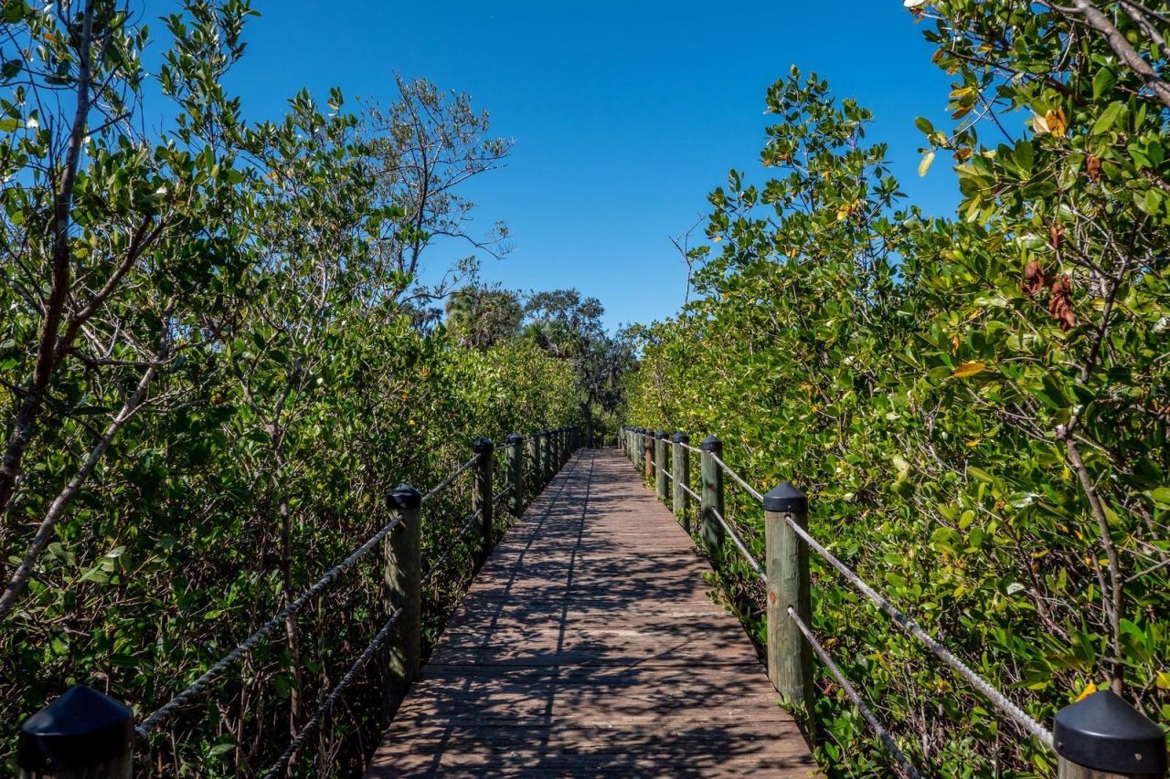 4721 Mainsail Drive, Bradenton, FL 34208 Photo