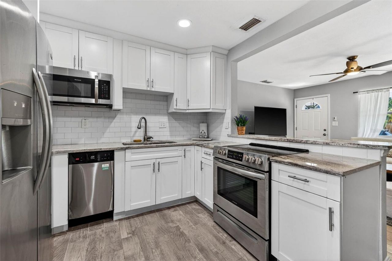 5717 2nd Avenue N, Saint Petersburg, FL 33710 Photo