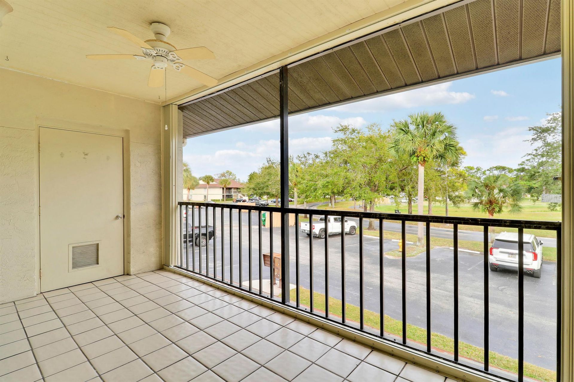 6392 Chasewood Drive, Unit F, Jupiter, FL 33458 Photo