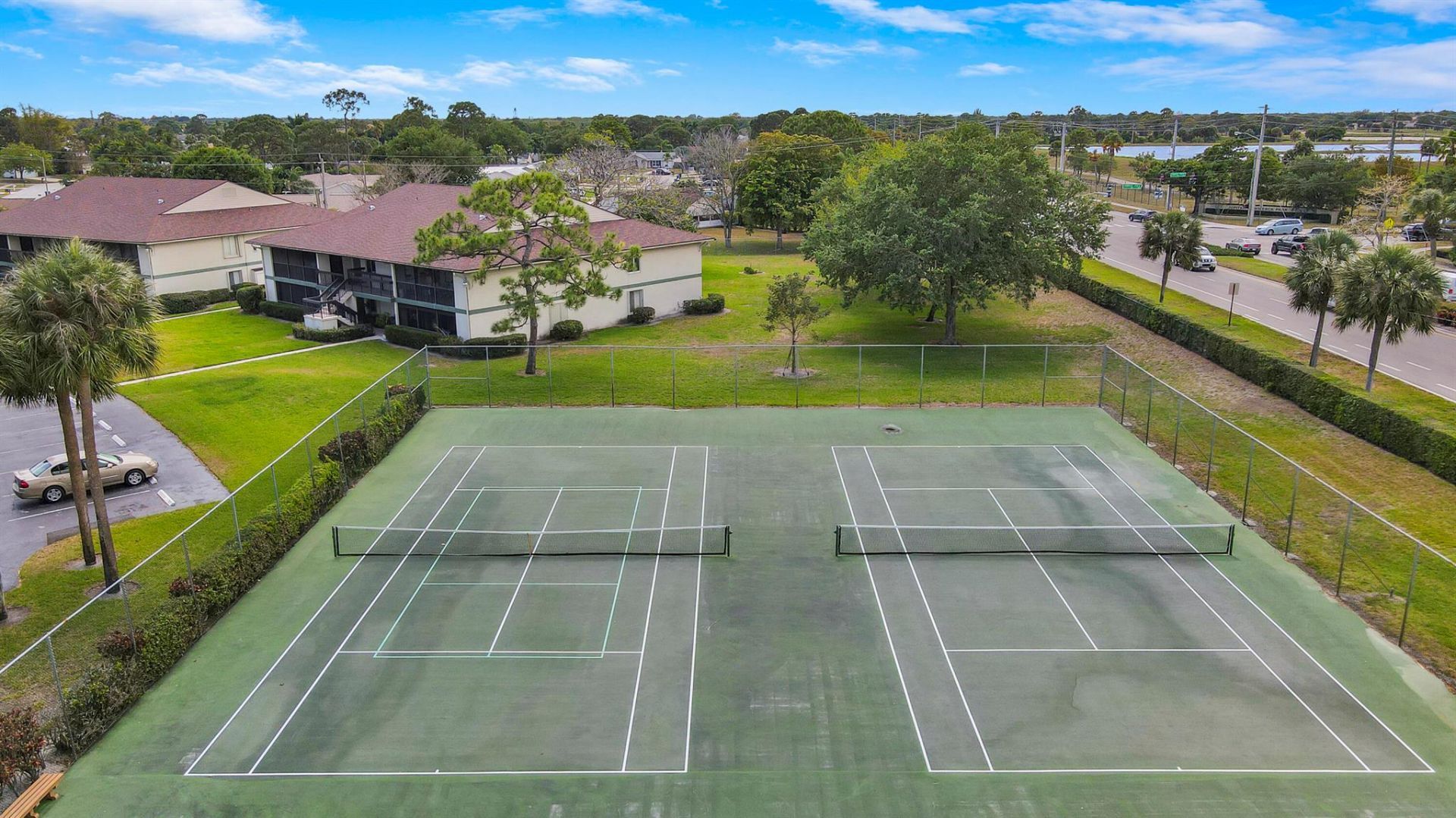 6392 Chasewood Drive, Unit F, Jupiter, FL 33458 Photo