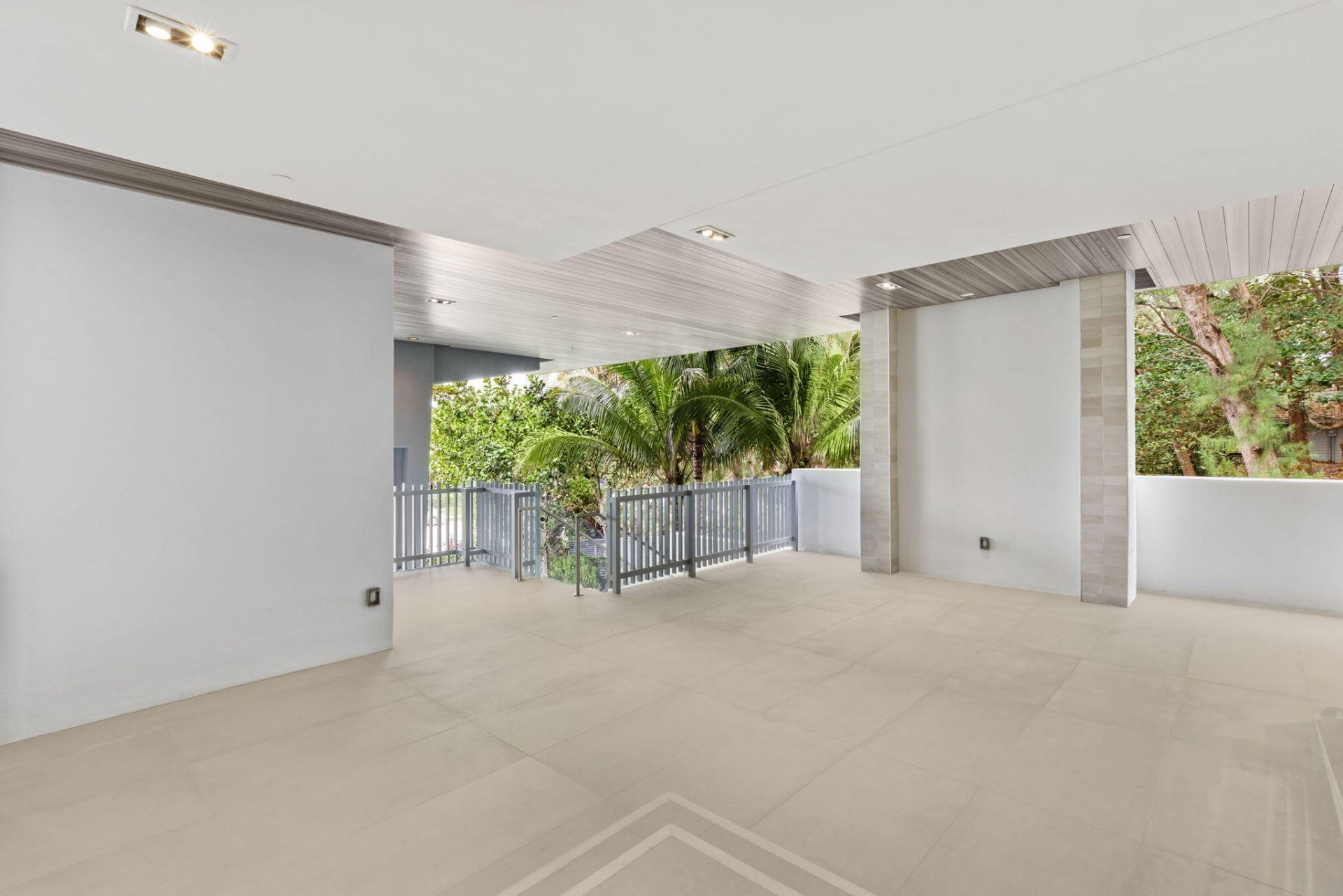 1625 S Ocean Boulevard, Unit 11, Delray Beach, FL 33483 Photo