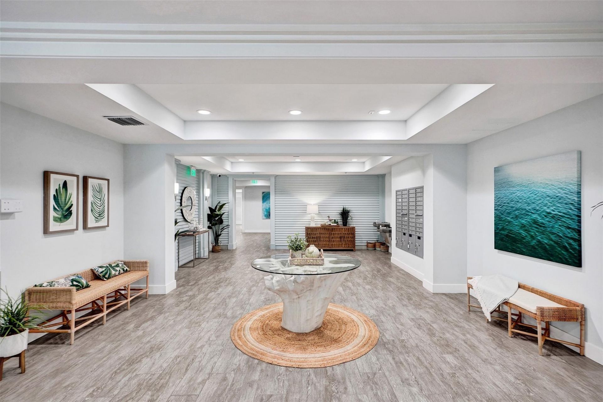 4511 El Mar Drive, Unit 203, Lauderdale by the Sea, FL 33308 Photo