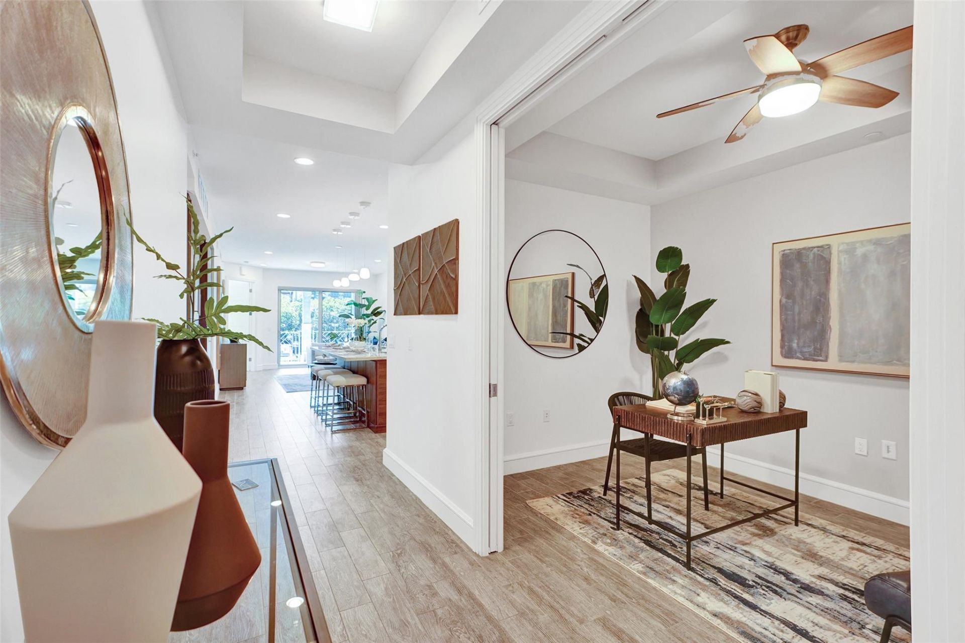 4511 El Mar Drive, Unit 203, Lauderdale by the Sea, FL 33308 Photo