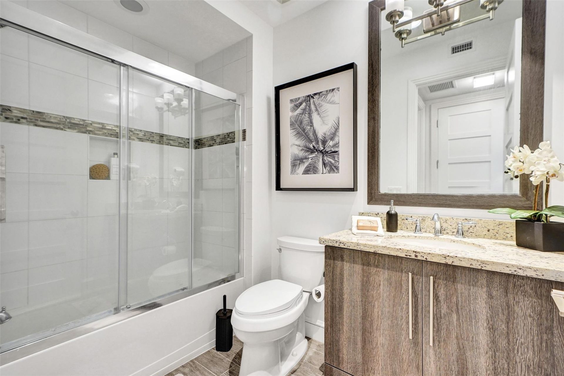 4511 El Mar Drive, Unit 203, Lauderdale by the Sea, FL 33308 Photo