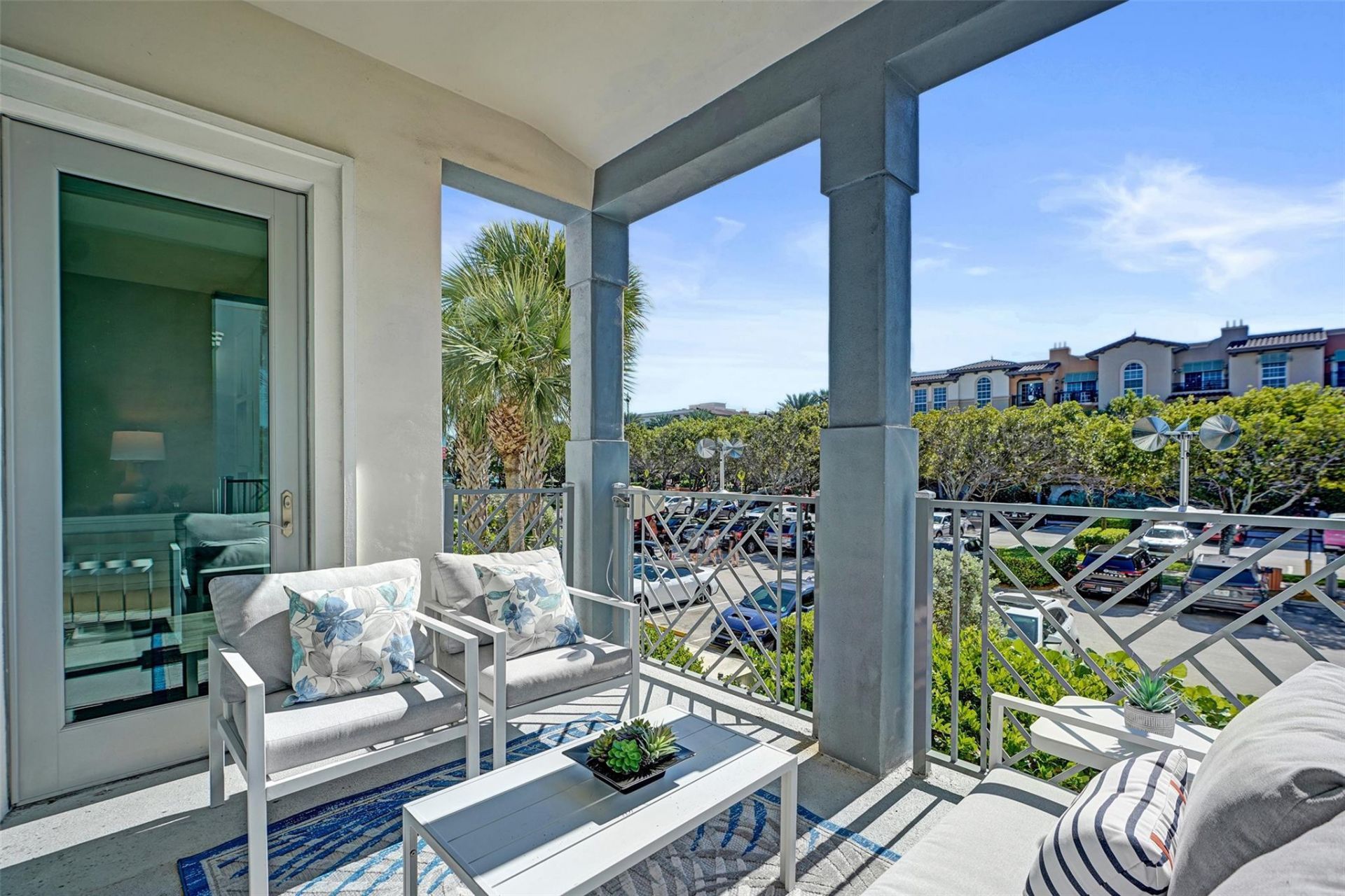 4511 El Mar Drive, Unit 203, Lauderdale by the Sea, FL 33308 Photo