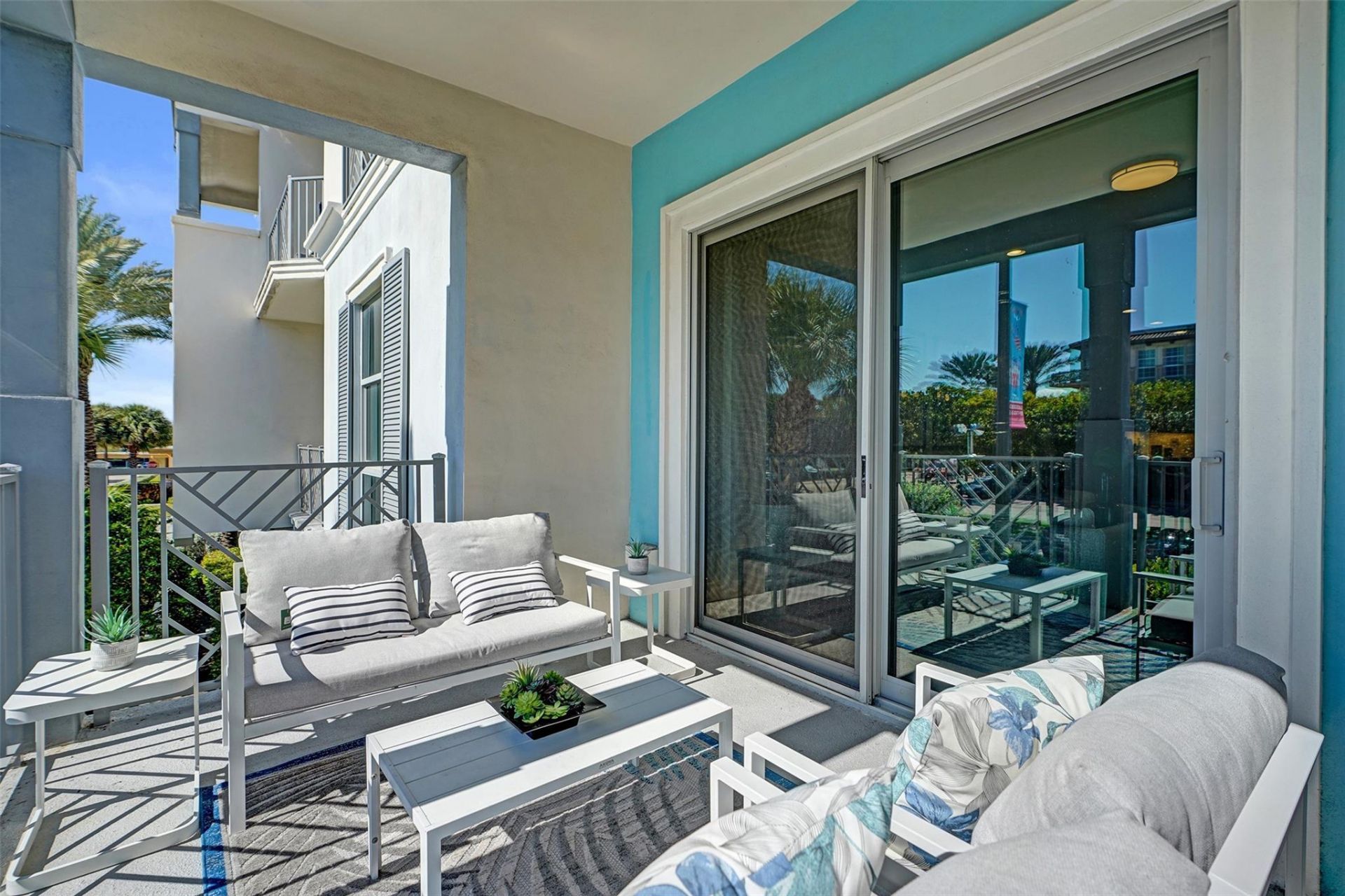 4511 El Mar Drive, Unit 203, Lauderdale by the Sea, FL 33308 Photo