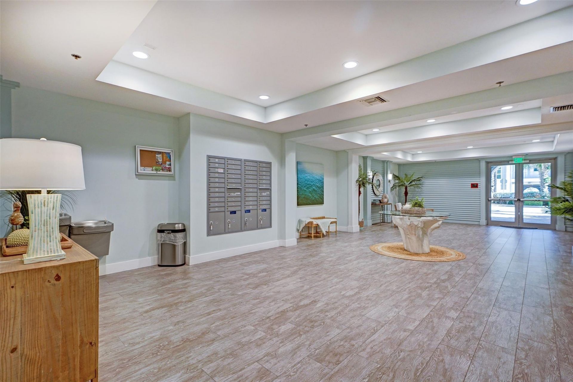 4511 El Mar Drive, Unit 203, Lauderdale by the Sea, FL 33308 Photo