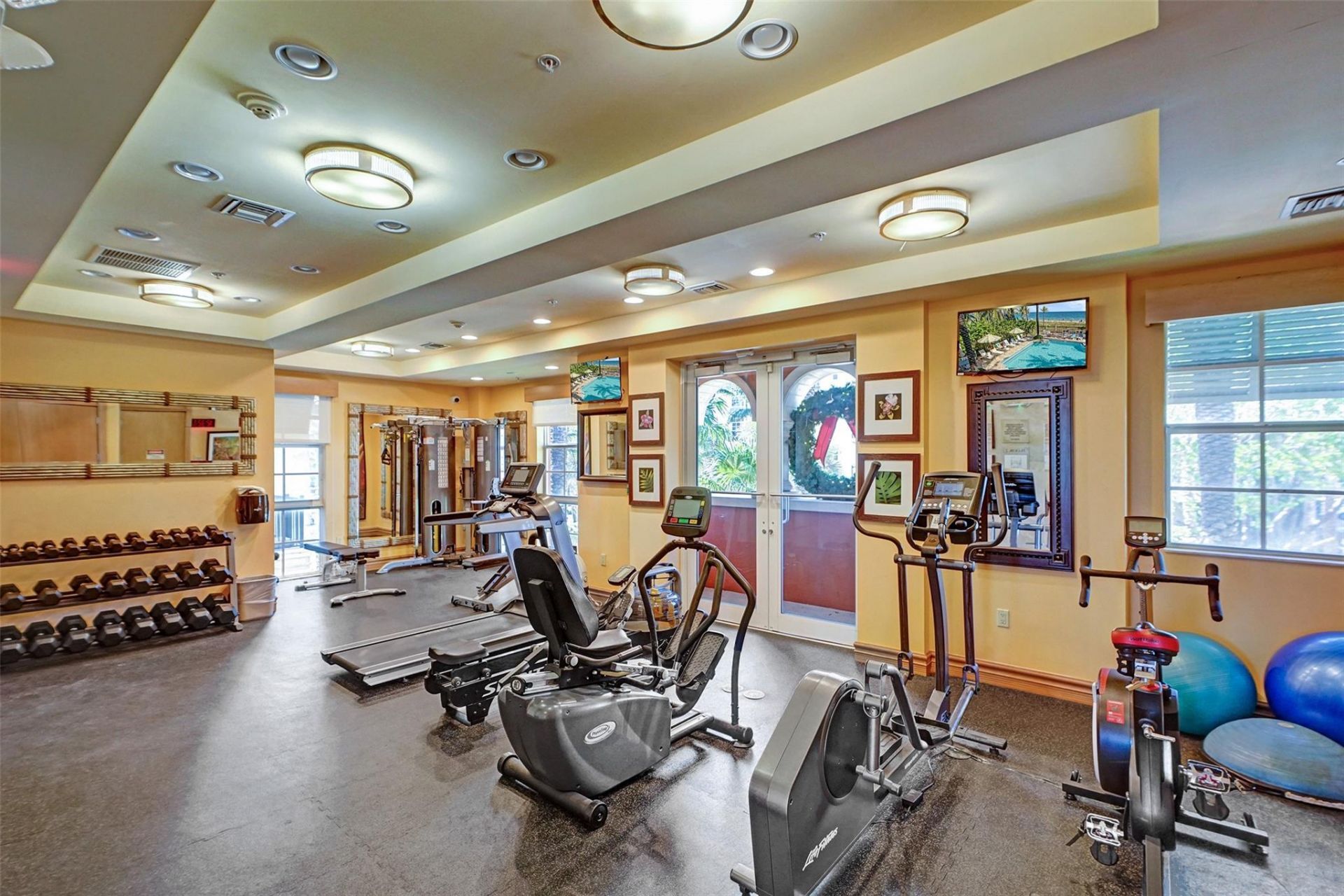 4511 El Mar Drive, Unit 203, Lauderdale by the Sea, FL 33308 Photo