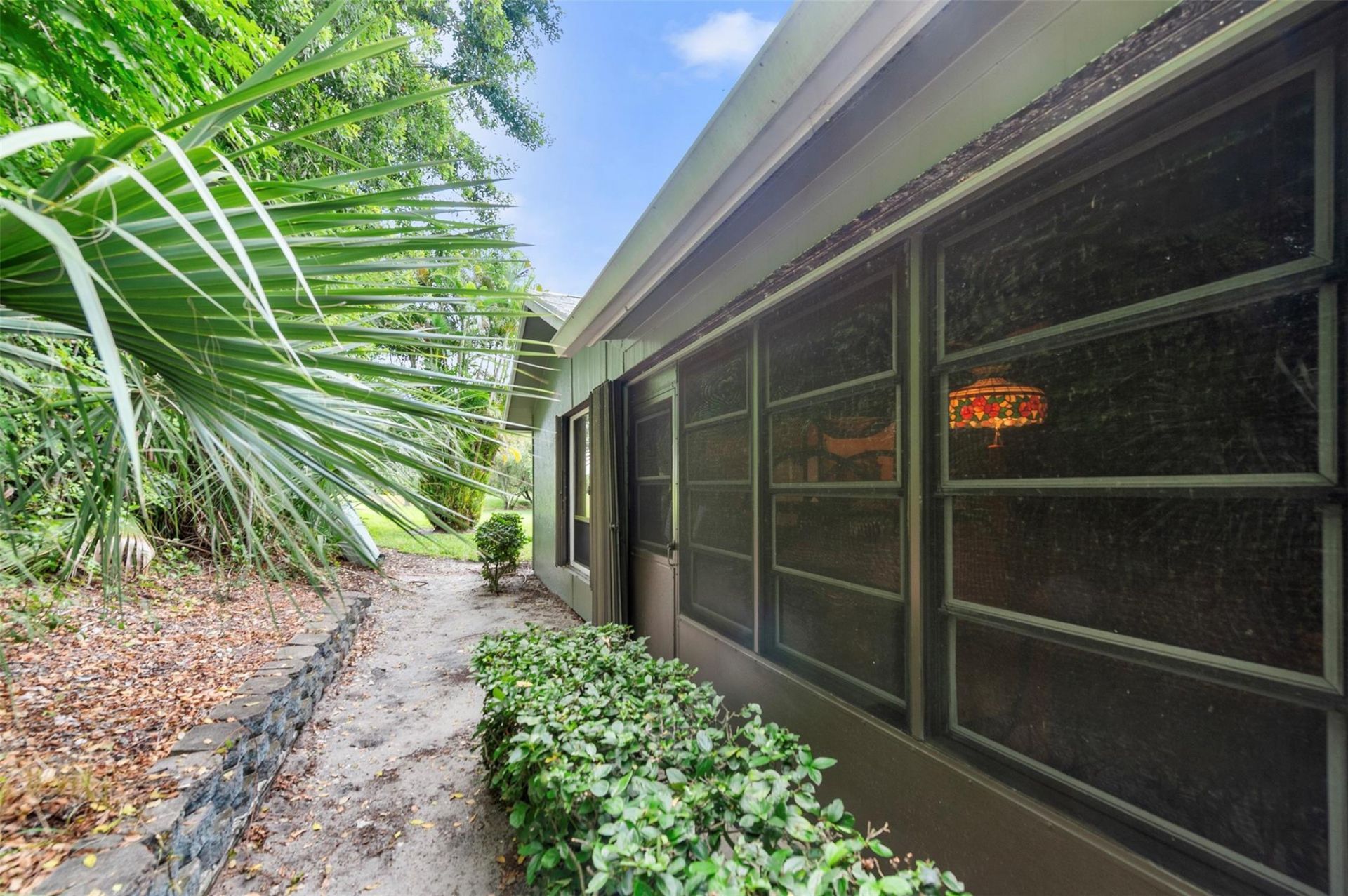 6809 SE Yorktown Drive, Hobe Sound, FL 33455 Photo