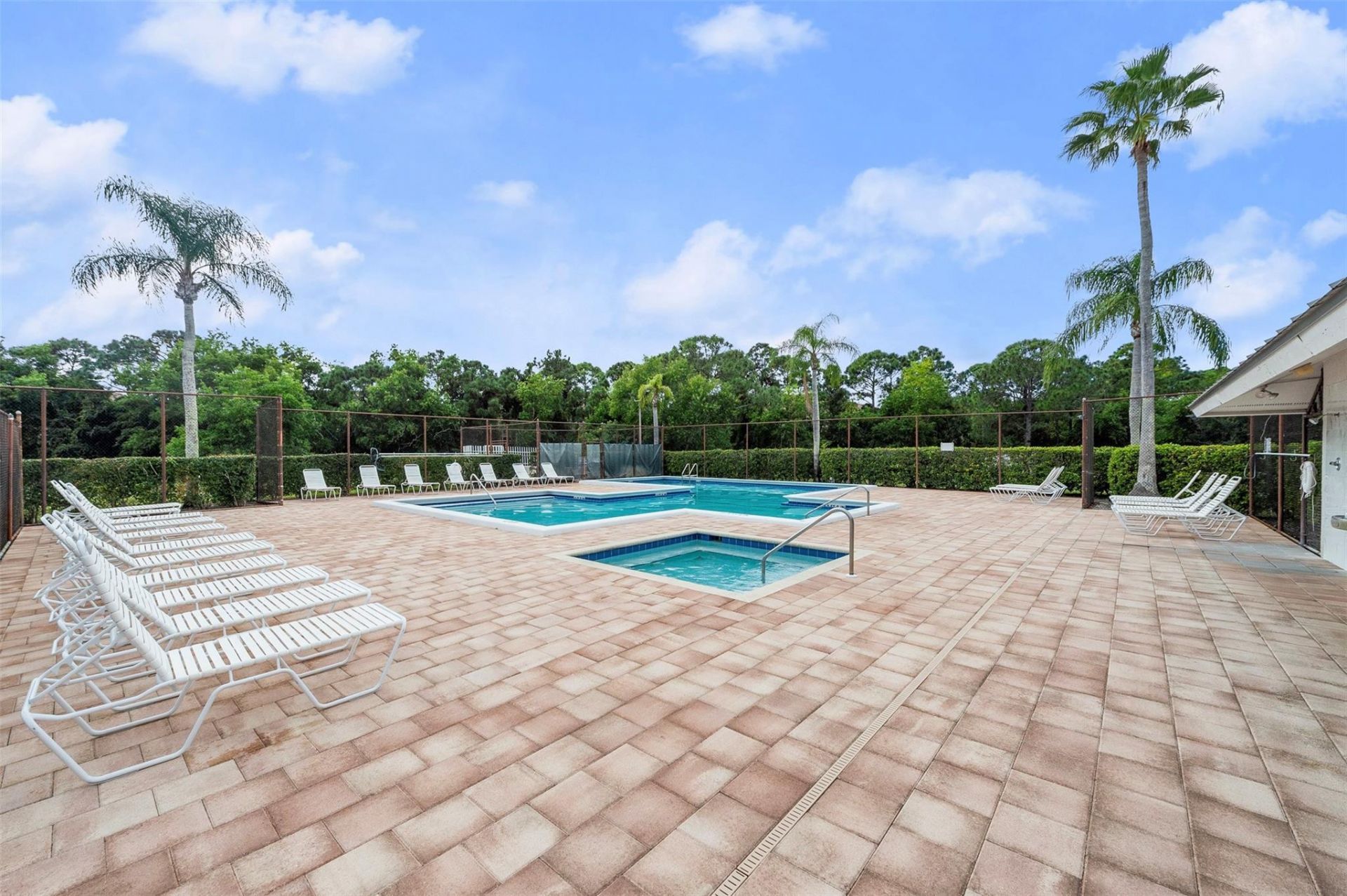 6809 SE Yorktown Drive, Hobe Sound, FL 33455 Photo