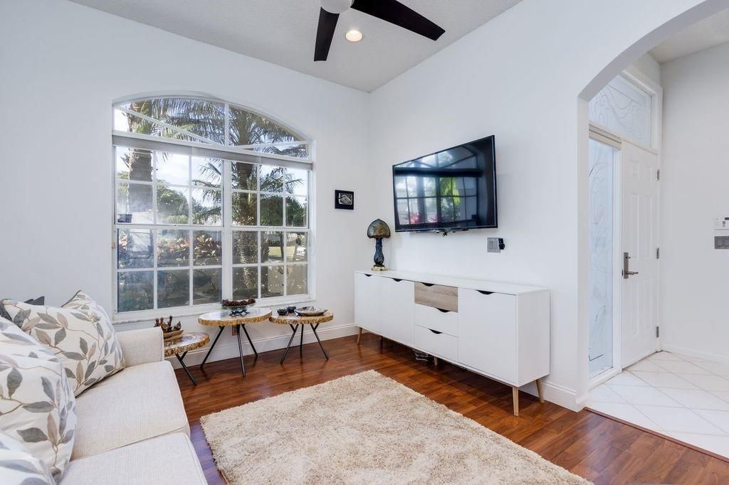 8910 Brittany Lakes Drive, Boynton Beach, FL 33472 Photo