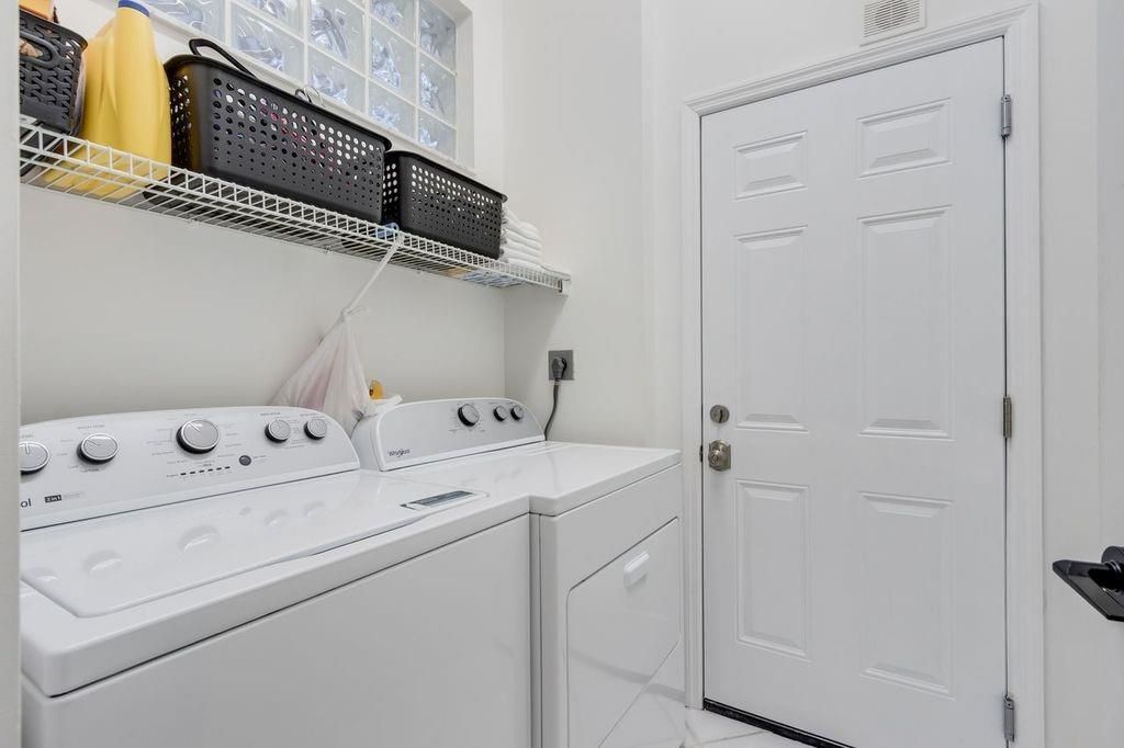 8910 Brittany Lakes Drive, Boynton Beach, FL 33472 Photo