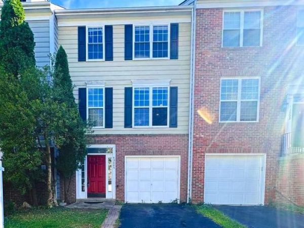 43005 BEACHALL STREET, CHANTILLY, VA 20152