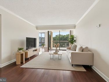 4500 S FOUR MILE RUN DRIVE, Unit 220, ARLINGTON, VA 22204