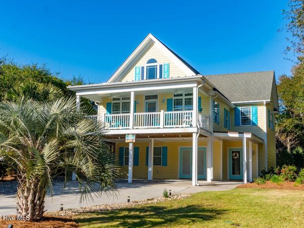 151 Doe Drive, Emerald Isle, NC 28594