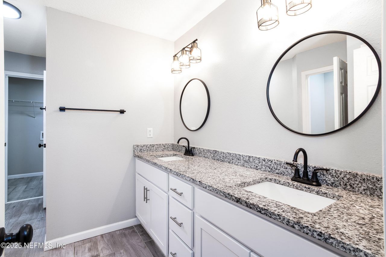 7502 Ortega Bluff Parkway, Jacksonville, FL 32244 Photo