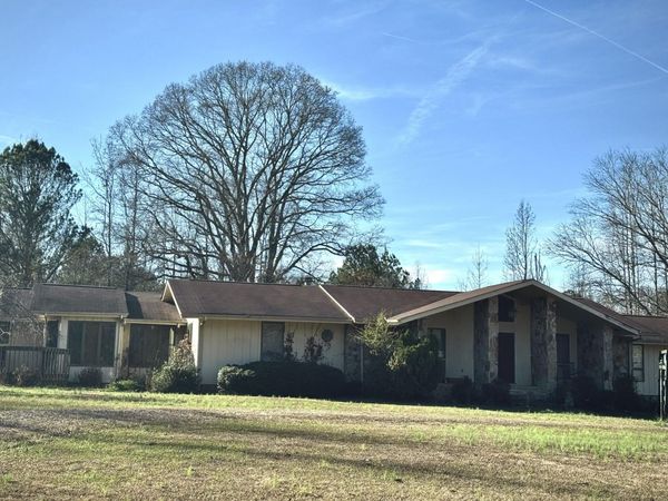 14429 Burton Road, Birchwood, TN 37308