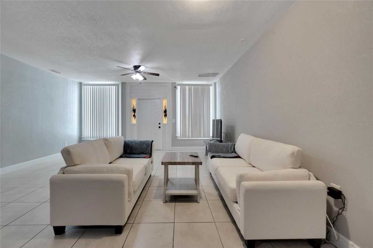 3651 Haines Road N, Saint Petersburg, FL 33704 Photo