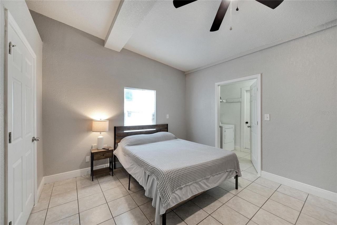 3651 Haines Road N, Saint Petersburg, FL 33704 Photo