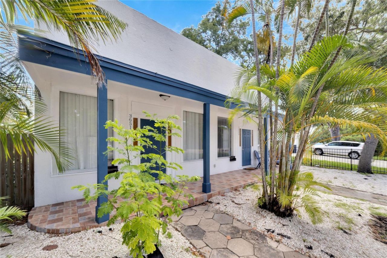 3651 Haines Road N, Saint Petersburg, FL 33704 Photo