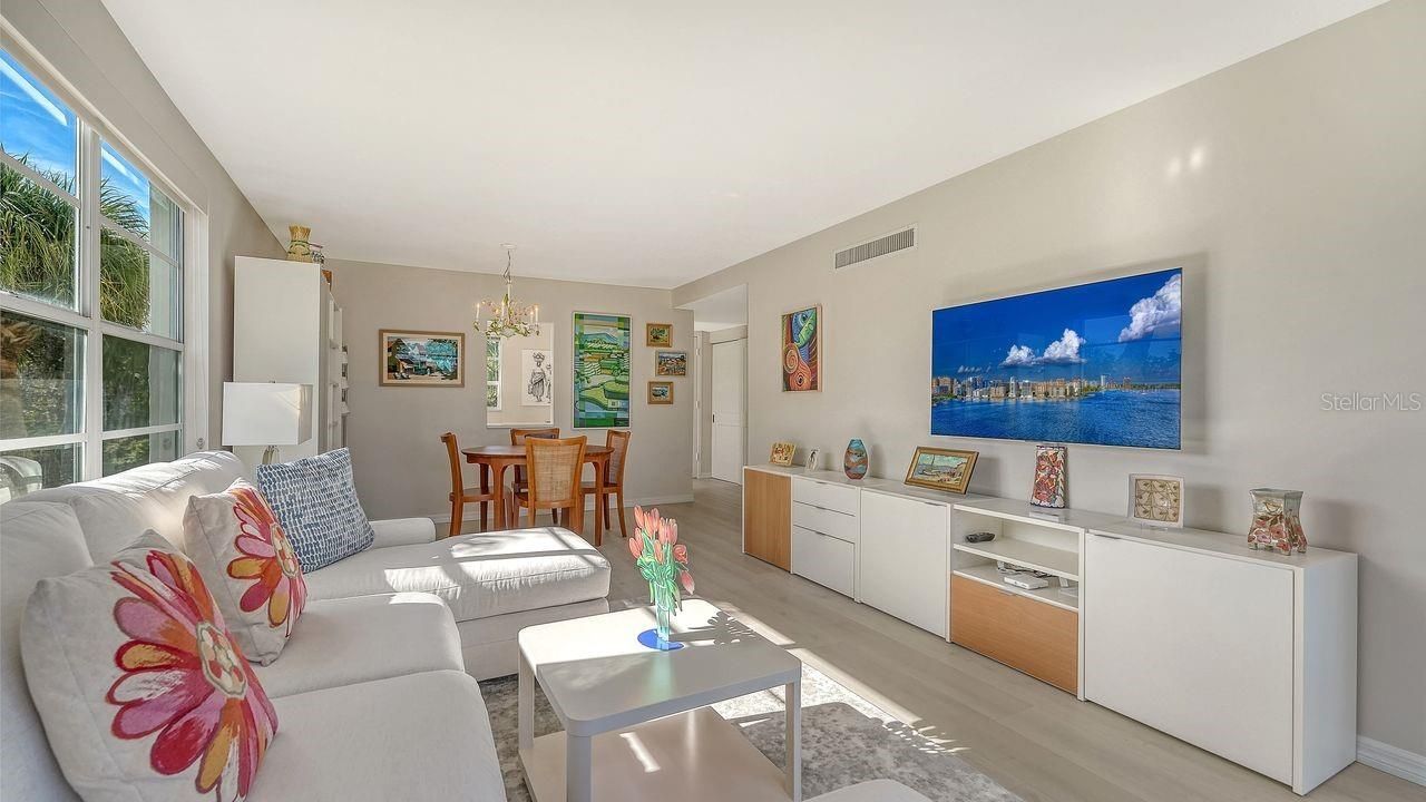 4350 Chatham Drive, Unit E-208, Longboat Key, FL 34228 Photo