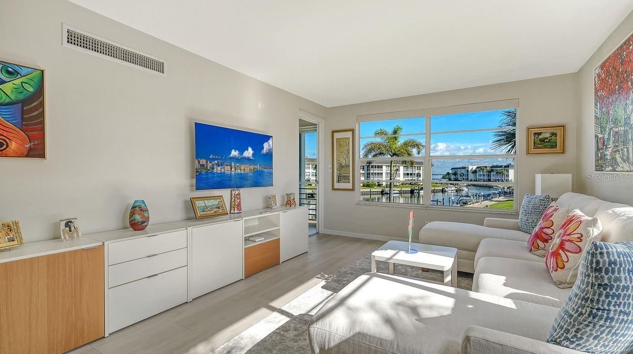 4350 Chatham Drive, Unit E-208, Longboat Key, FL 34228 Photo