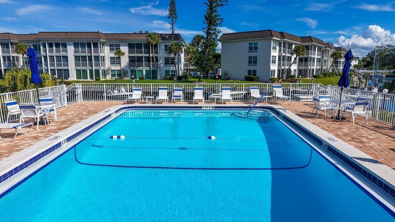 4350 Chatham Drive, Unit E-208, Longboat Key, FL 34228 Photo