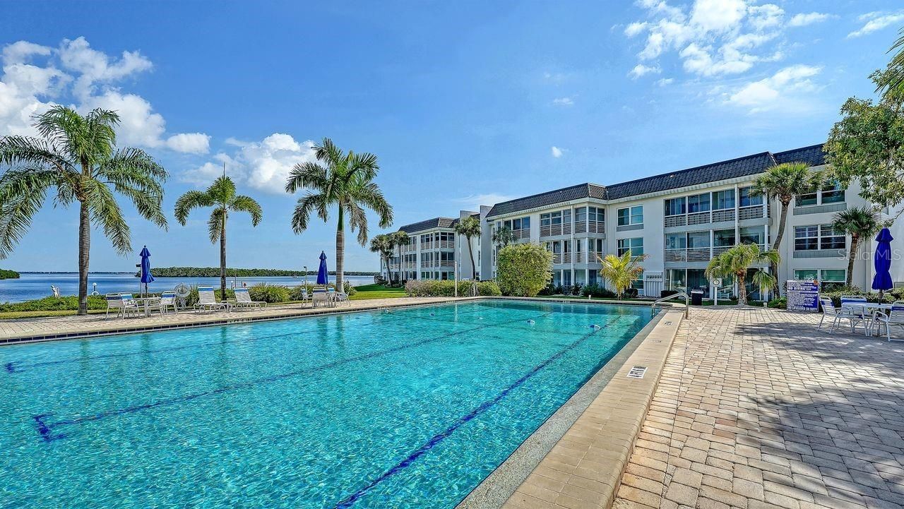 4350 Chatham Drive, Unit E-208, Longboat Key, FL 34228 Photo