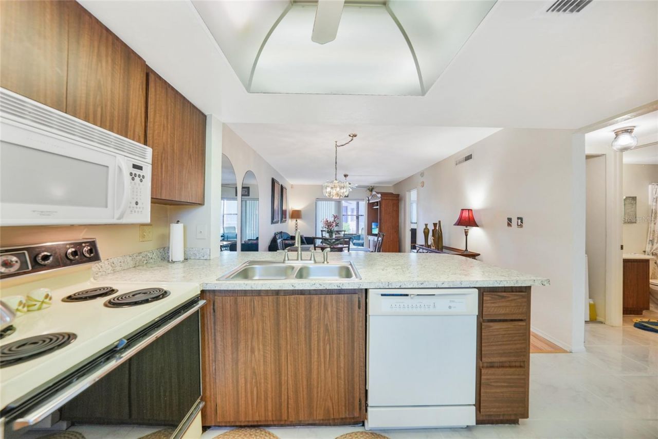 25225 Rampart Boulevard, Unit 1604, Punta Gorda, FL 33983 Photo