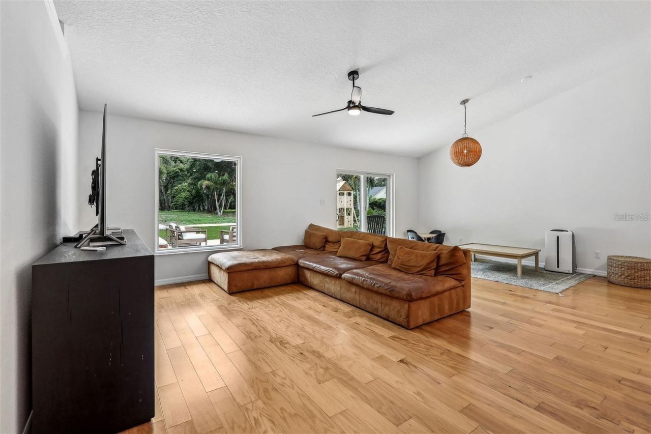 33943 E Lake Joanna Drive, Eustis, FL 32736 Photo