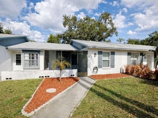 7135 PARKSIDE VILLAS DRIVE N, ST PETERSBURG, FL 33709