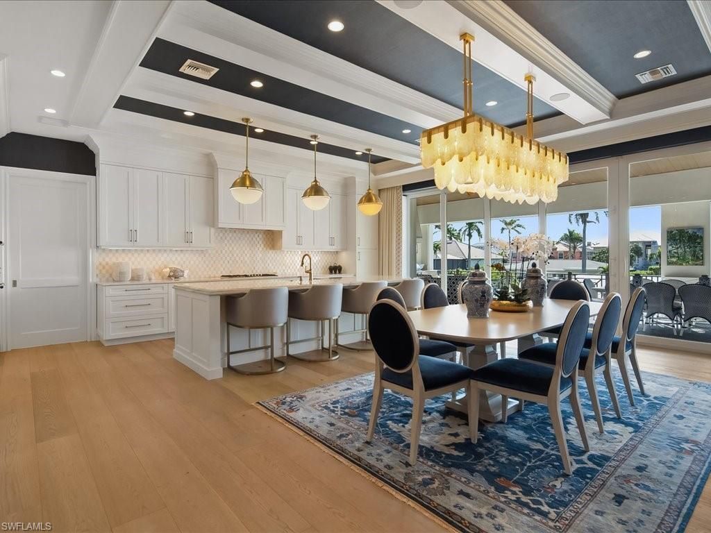 360 Heron Ave, Naples, FL 34108 Photo