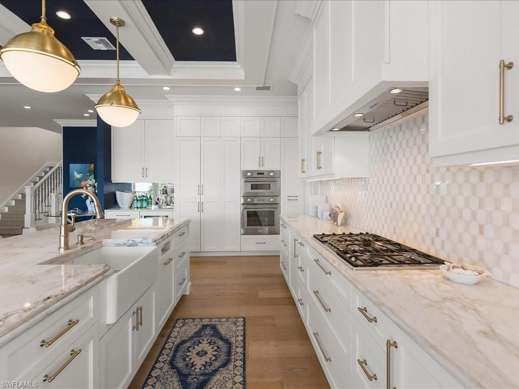 360 Heron Ave, Naples, FL 34108 Photo