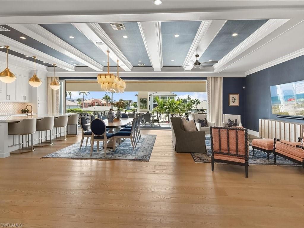 360 Heron Ave, Naples, FL 34108 Photo
