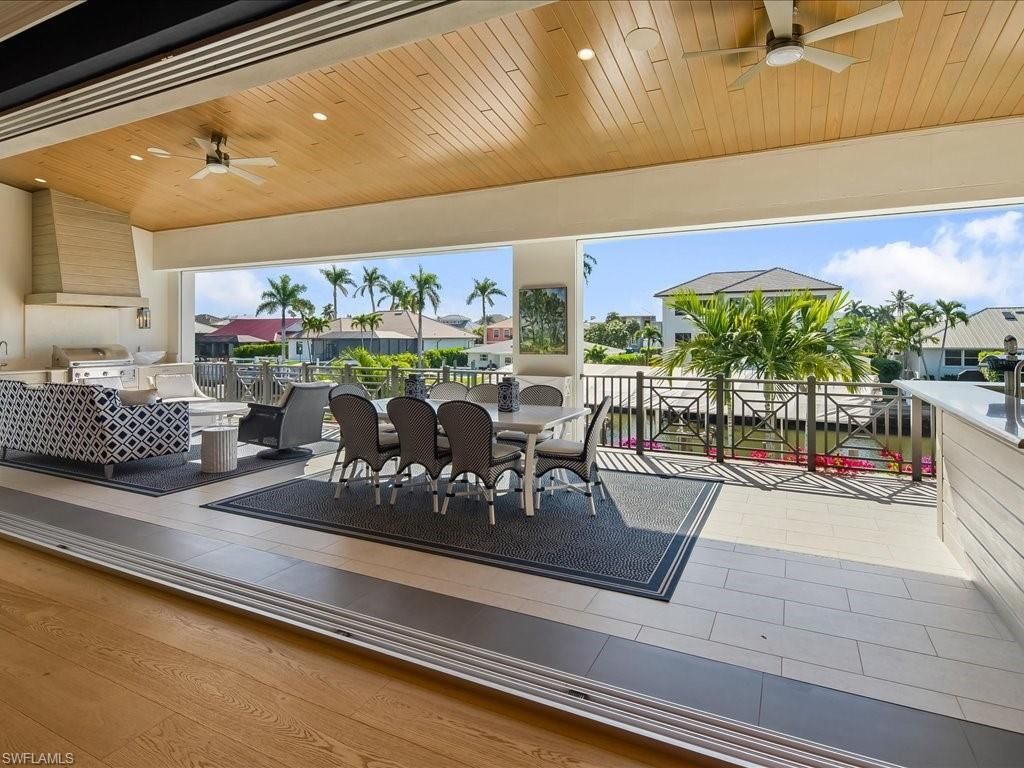 360 Heron Ave, Naples, FL 34108 Photo