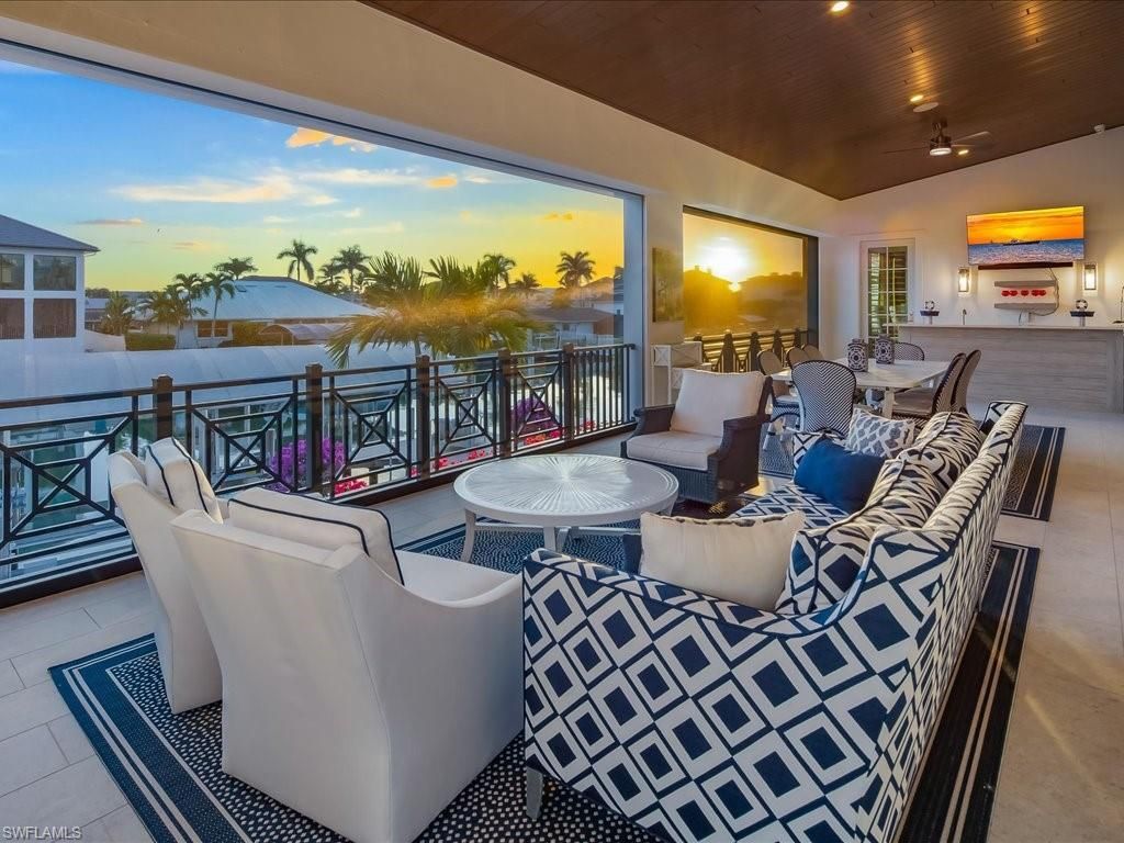 360 Heron Ave, Naples, FL 34108 Photo